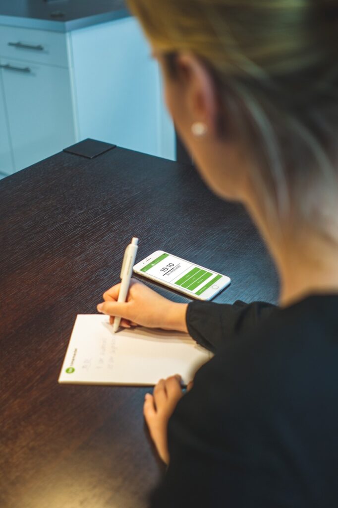 名古屋で保育士が子連れ出勤できる職場はどこですか？