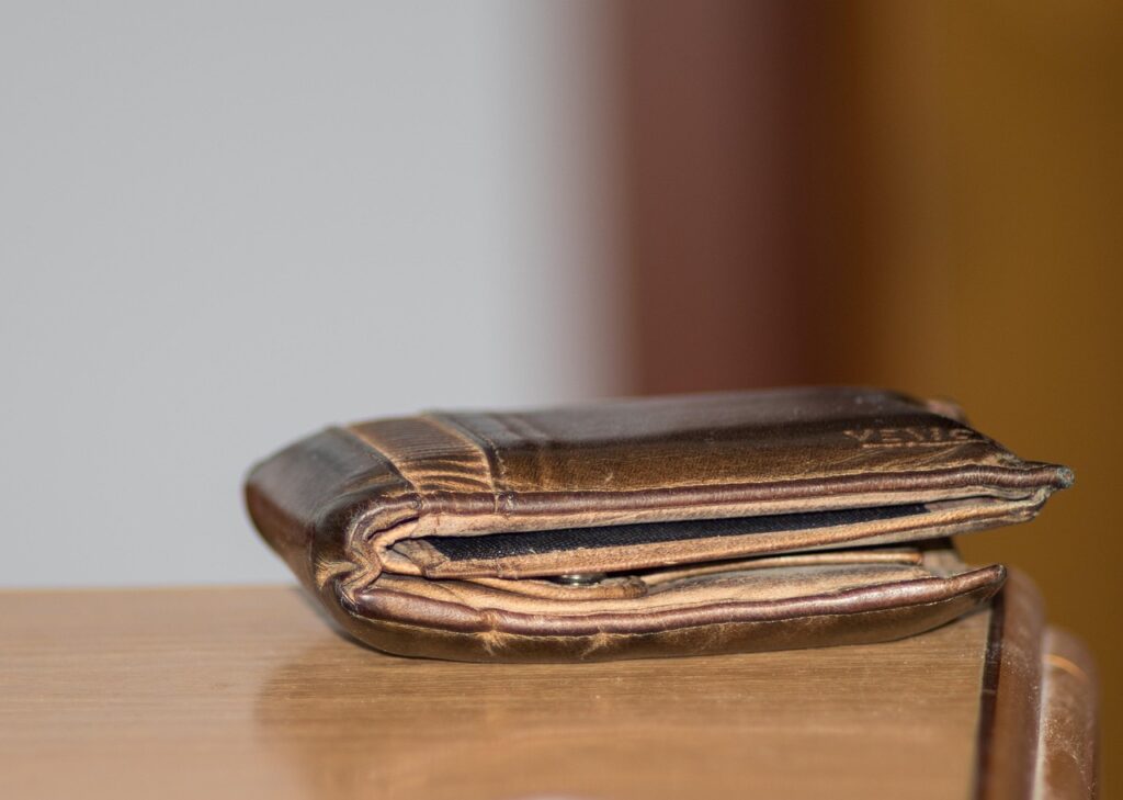 名古屋で保育士が一人暮らしをする際の給料の相場は？